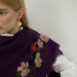 Carré Cenefa Rosas Berenjena Lana