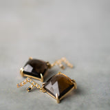Perpetua rhombus earrings with smoky quartz