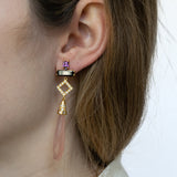 Pendientes largos estilo art déco con lágrima de calcedonia rosa, amatista, ónix y zafiros naturales